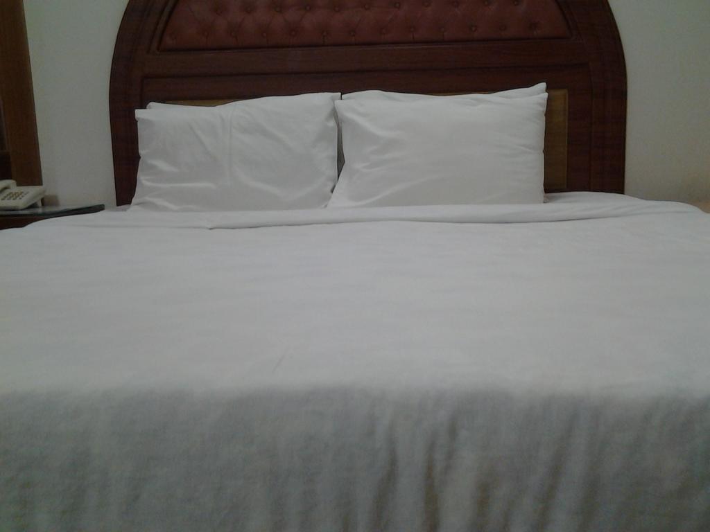 Hotel Afford Inn Daca Quarto foto